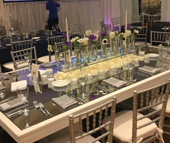 set table for event
